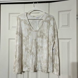 NWT old navy tie dye plush tee